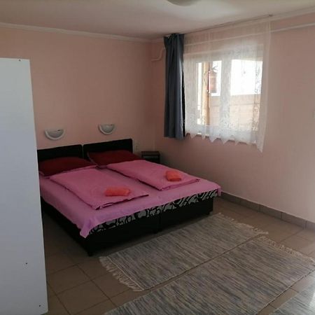 Apartament Cserke Gyoengye Apartman Cserkeszőlő Zewnętrze zdjęcie